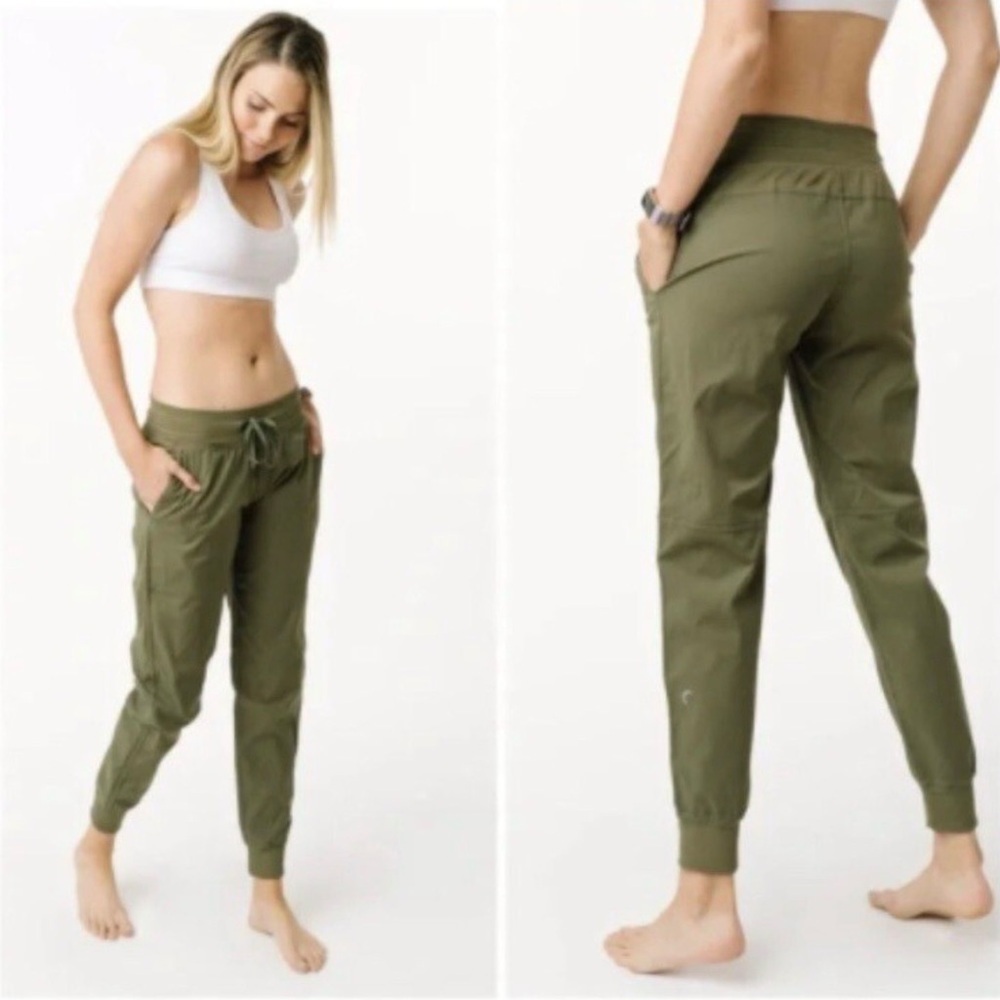 ZYIA ACTIVE MILITARY GREEN TRAIL HIKING JOGGER PANTS